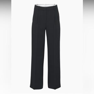 Aritzia Effortless Pants Black Size 8 Regular